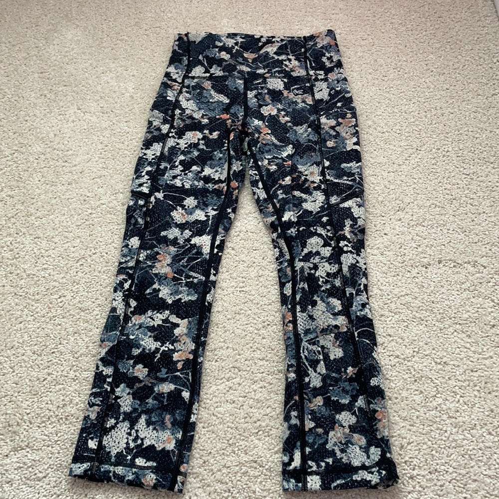 Lululemon Capri pants size 2